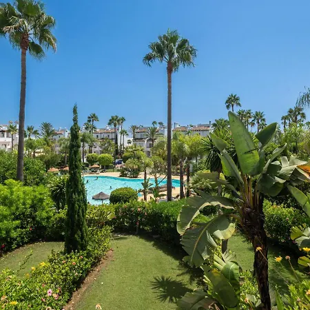 Hotel Holiday Marbella Beach Townhouse By Interhome
